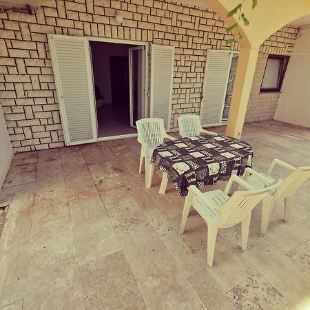 Appartamento Haus Maro Supetarska Draga Camera foto